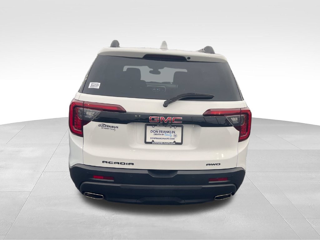 Used 2022 GMC Acadia SLT w/ Elevation Edition AWD/4WD image 4