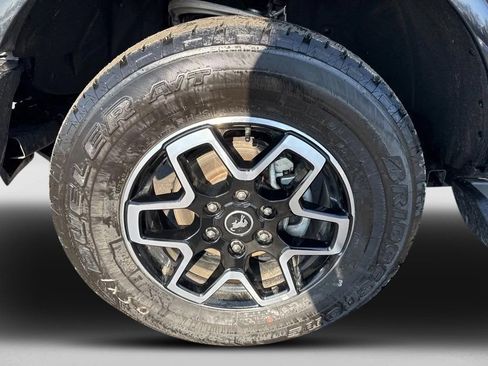 Used 2025 Ford Bronco Outer Banks AWD/4WD image 10