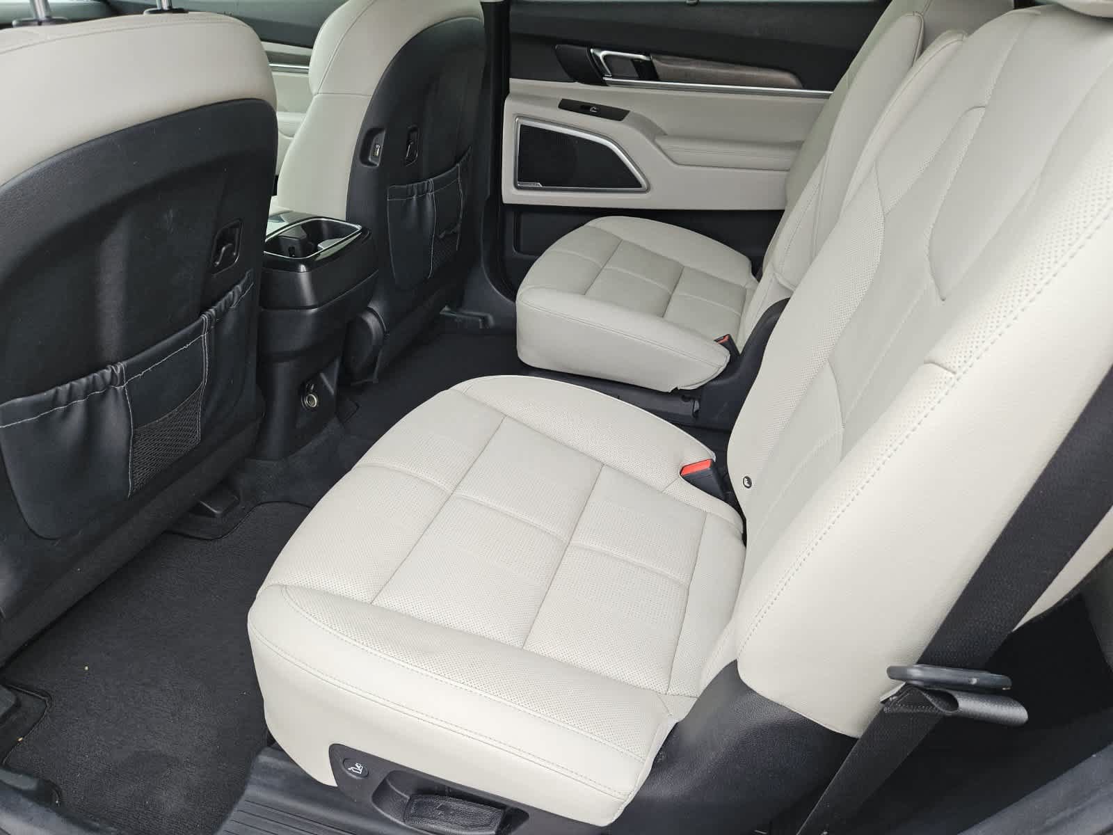 Certified 2022 Kia Telluride EX w/ EX Premium Package FWD image 27