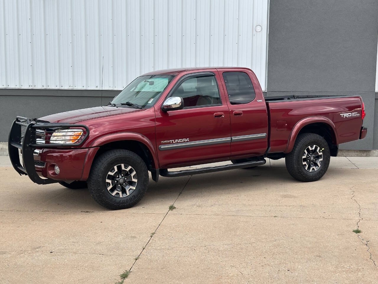 Used 2006 Toyota Tundra SR5 w/ TRD Off-Road Pkg AWD/4WD image 5