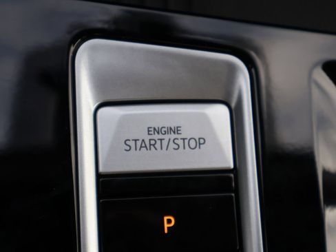 New 2026 Volkswagen Atlas SE image 28