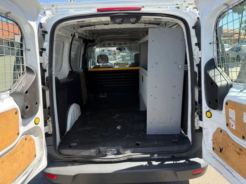 Used 2017 Ford Transit Connect XL FWD image 12