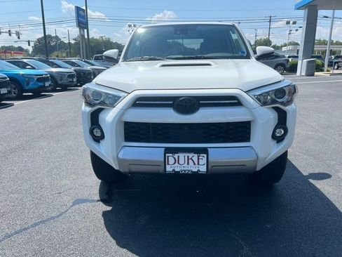 Used 2023 Toyota 4Runner TRD Off-Road Premium w/ Off Road Premium Plus Package AWD/4WD image 16