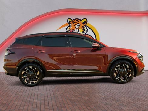 Used 2024 Kia Sportage SX FWD image 4
