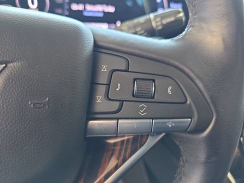 Certified 2023 Cadillac Escalade Premium Luxury AWD/4WD image 19