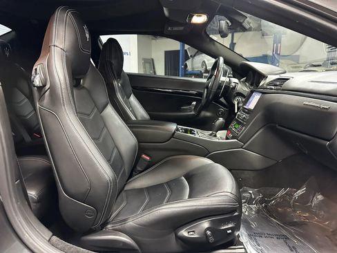 Used 2017 Maserati GranTurismo Sport RWD image 16