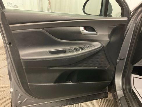 Used 2019 Hyundai Santa Fe SEL image 13