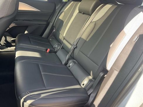 Used 2024 Cadillac Lyriq Tech RWD image 22