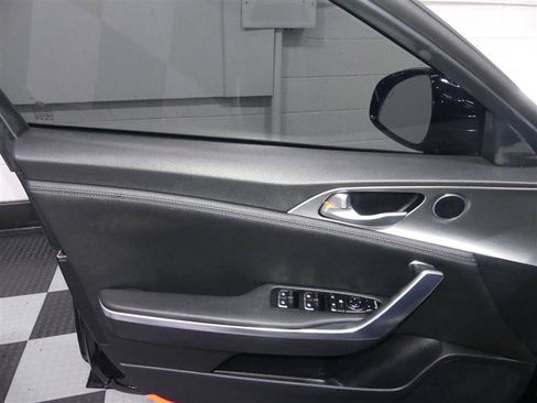 Used 2020 Kia Stinger GT AWD/4WD image 17