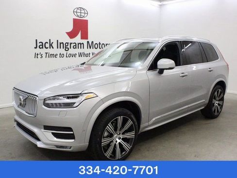 Used 2024 Volvo XC90 B6 Plus w/ Protection Package AWD/4WD image 6