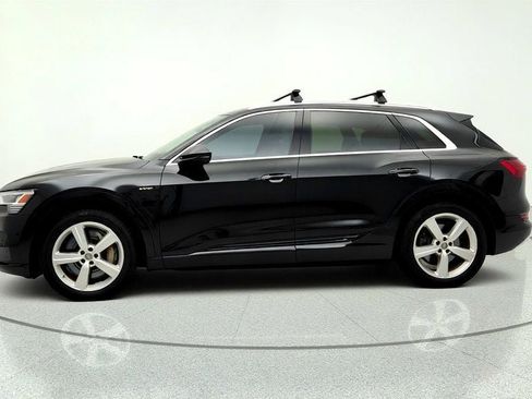 Used 2019 Audi e-tron Premium Plus AWD/4WD image 8