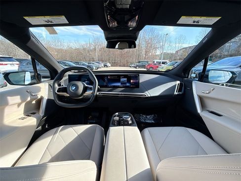 Used 2024 BMW iX xDrive50 w/ Convenience Package image 22