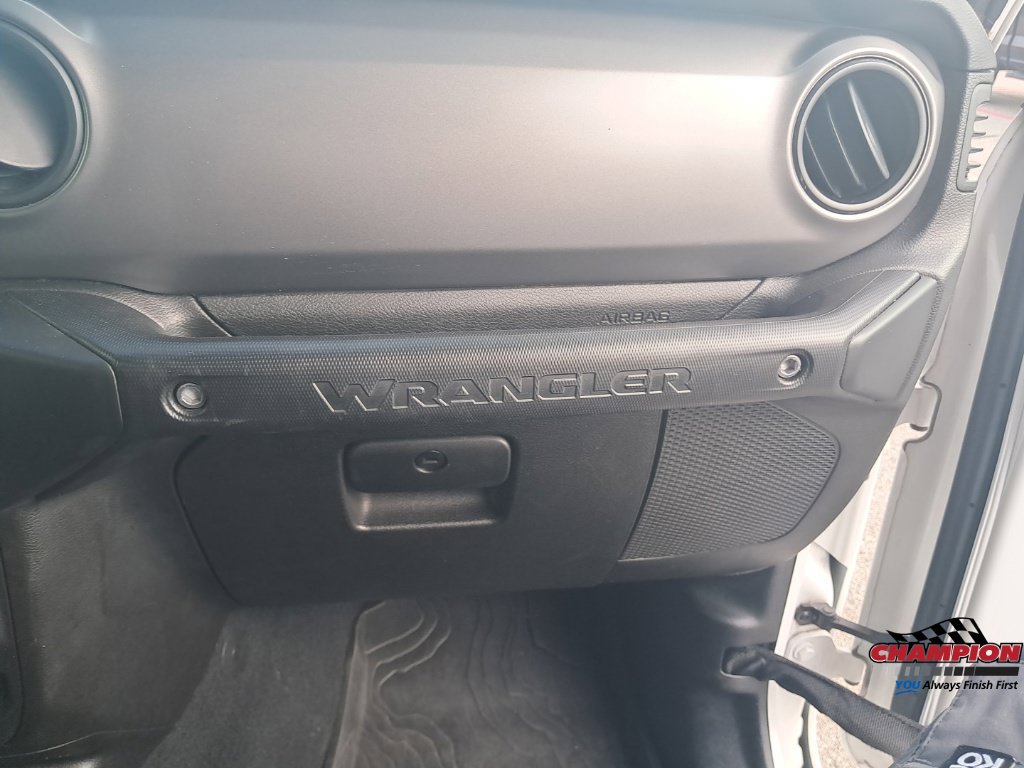 Used 2023 Jeep Wrangler Unlimited Sport AWD/4WD image 23