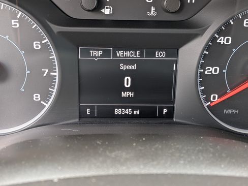 Used 2017 GMC Acadia SLE FWD image 28