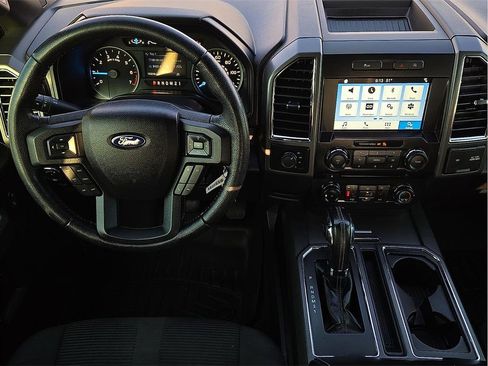 Used 2016 Ford F150 XLT w/ Equipment Group 302A Luxury image 10