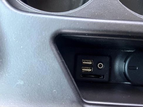 Used 2015 Buick Regal AWD image 31