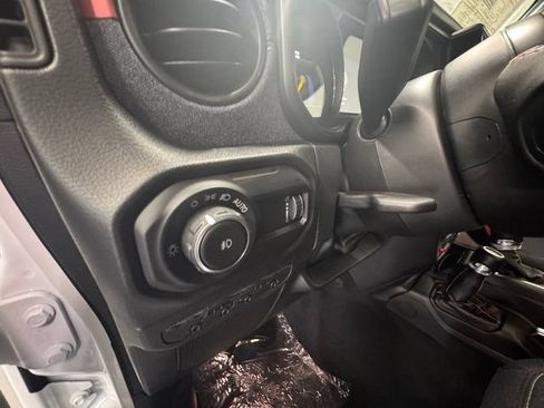 New 2026 Jeep Wrangler Unlimited Sport w/ Dual Top Group AWD/4WD image 27