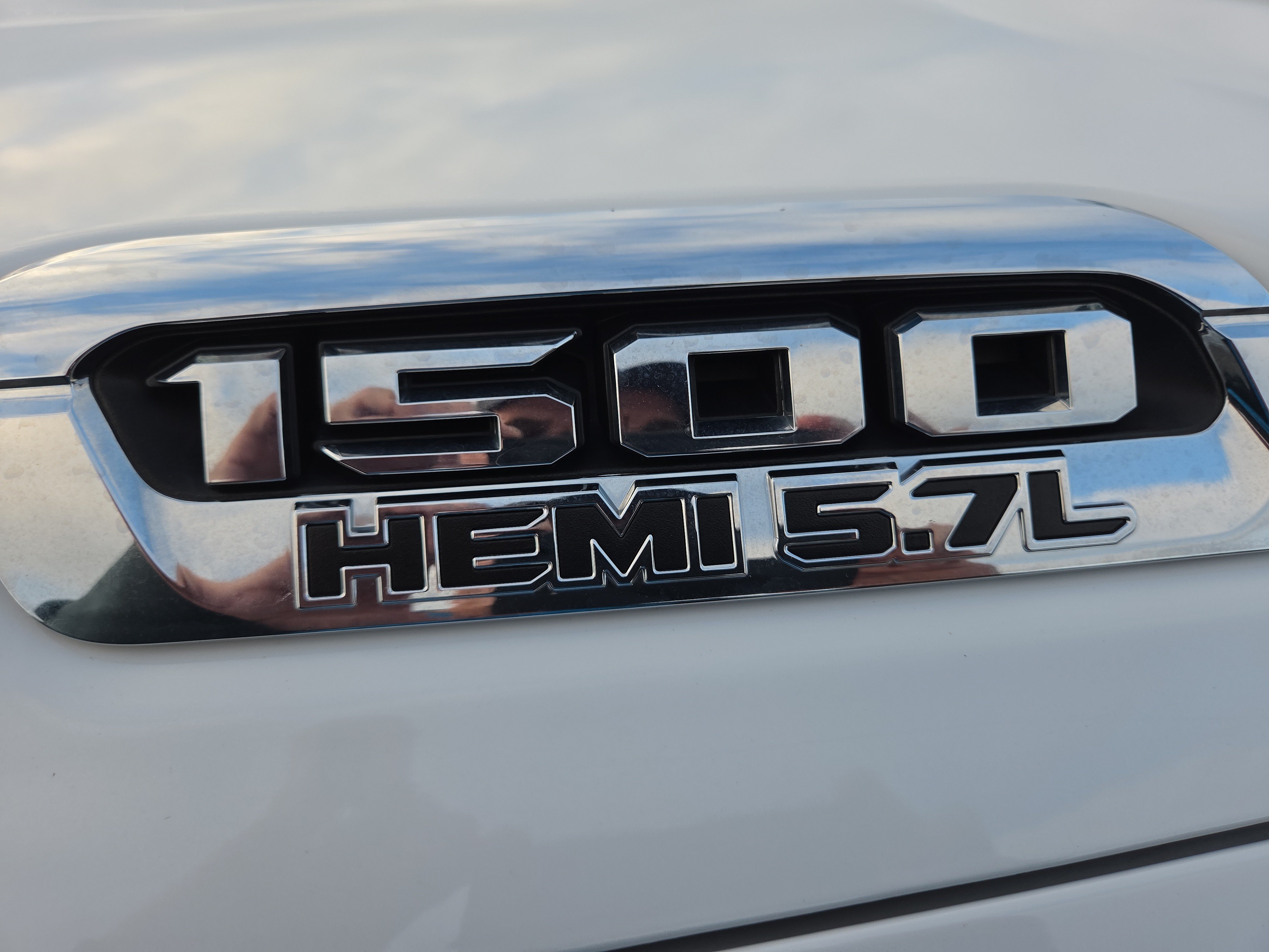 Used 2019 RAM 1500 Limited AWD/4WD image 23