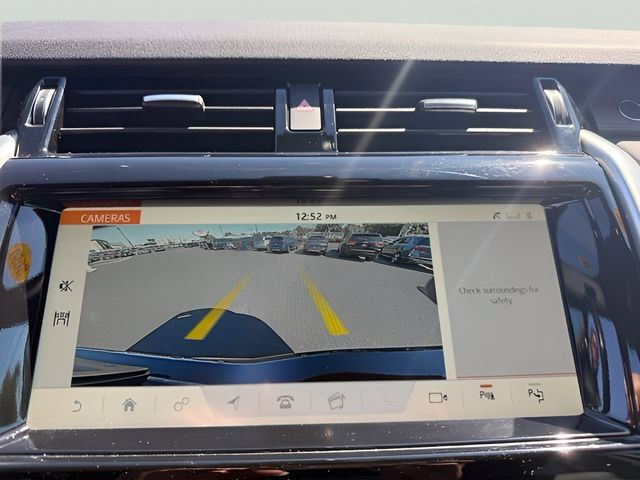 Used 2020 Land Rover Discovery HSE AWD/4WD image 18