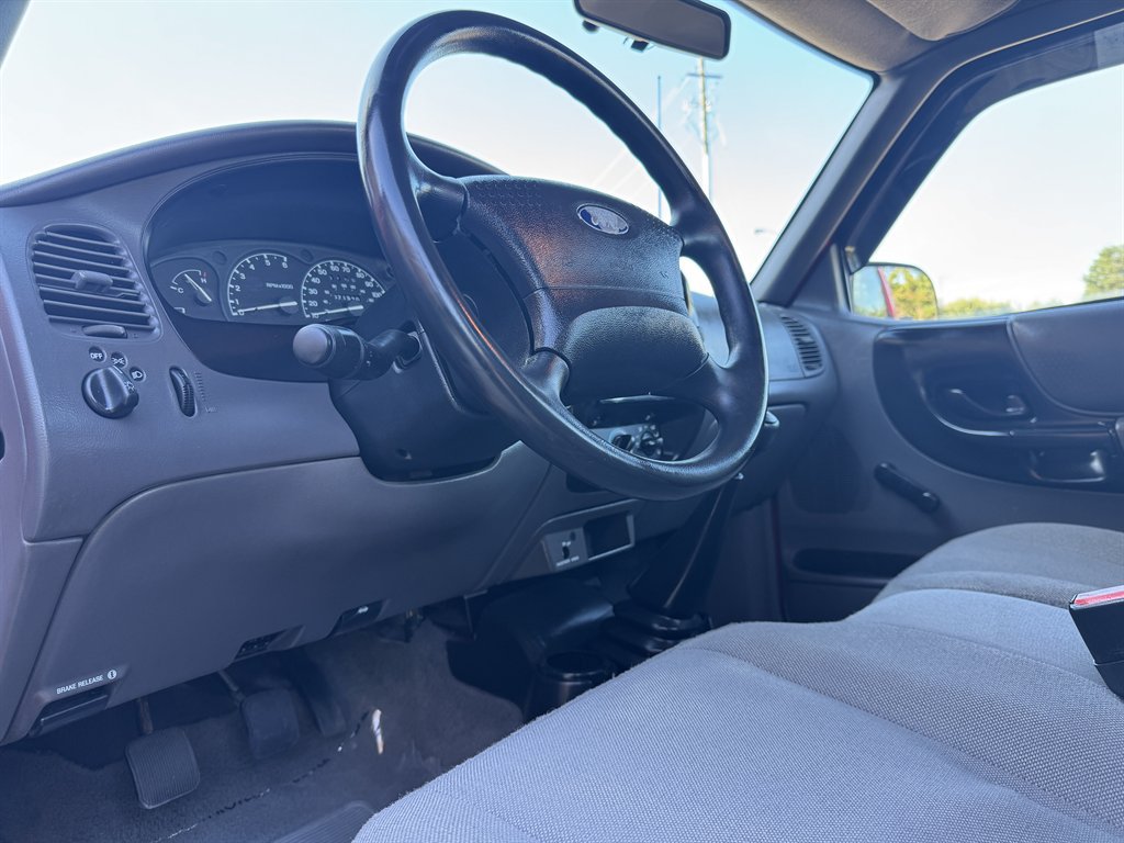 Used 2001 Ford Ranger XLT RWD image 99