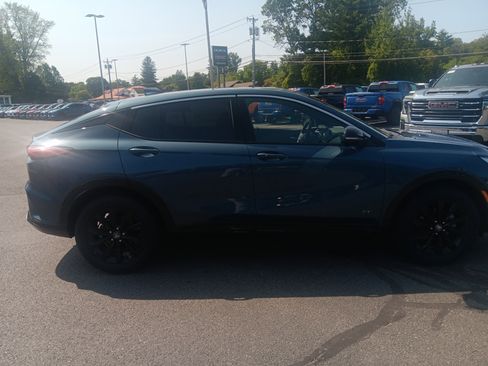 New 2025 Buick Envista Sport Touring w/ Convenience I Package image 6