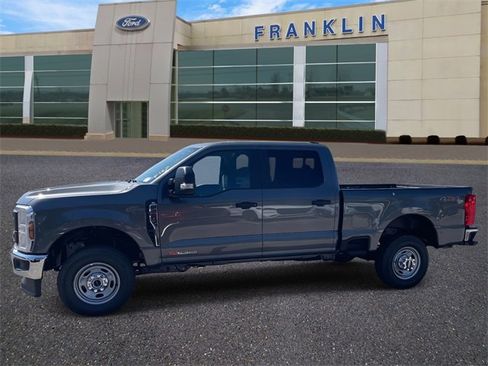 New 2026 Ford F250 XL image 4