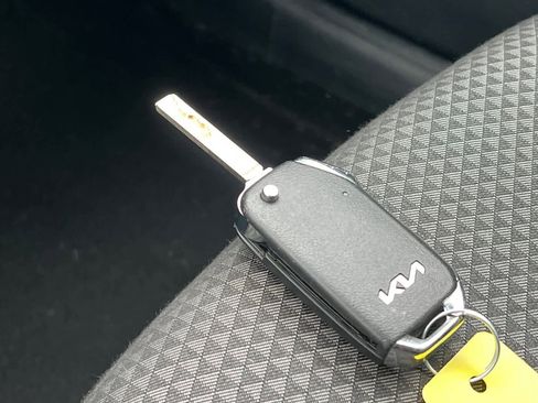 Used 2022 Kia Soul LX w/ Technology Package image 22