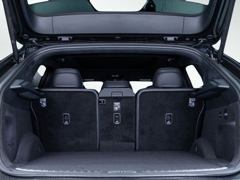 New 2026 Genesis GV80 3.5T e-SC image 8