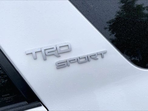 Used 2023 Toyota 4Runner TRD Sport w/ Technology Package AWD/4WD image 10