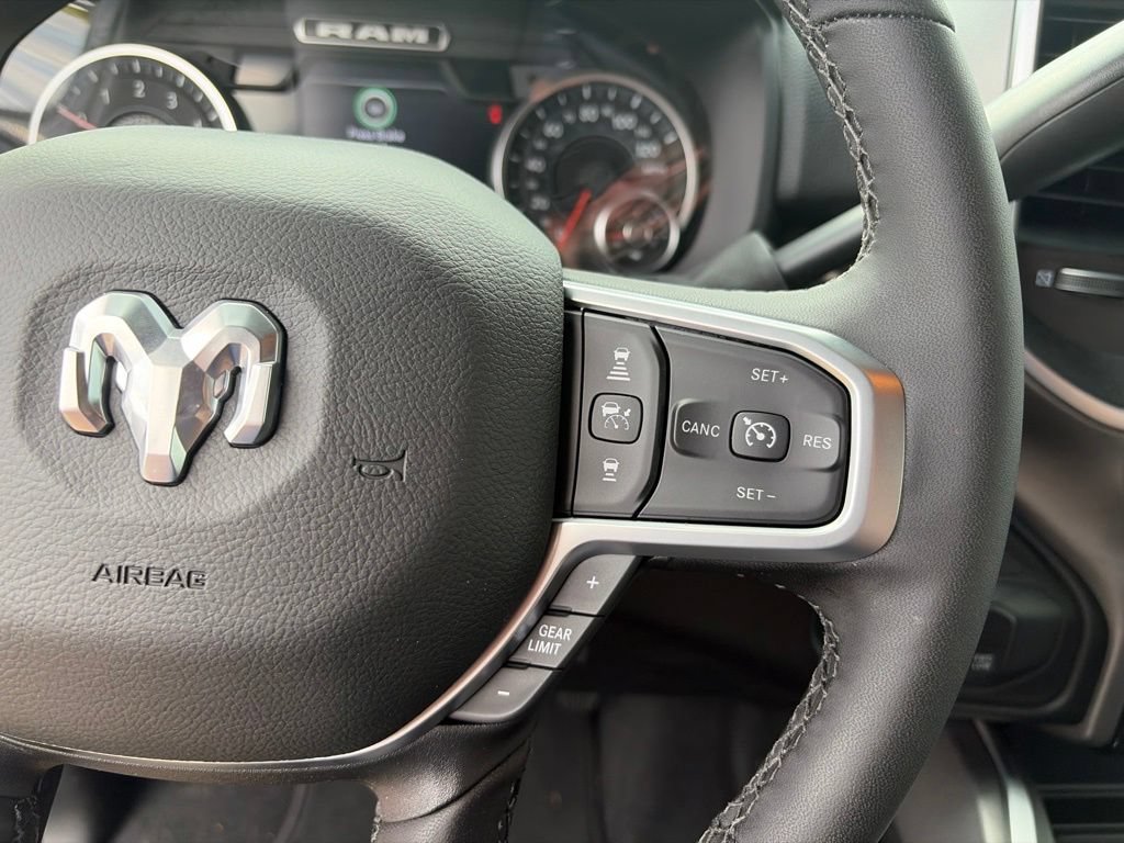 New 2026 RAM 2500 Big Horn AWD/4WD image 26