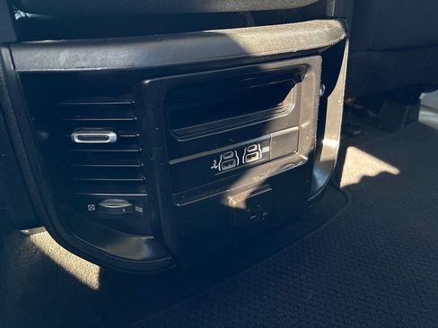 Used 2020 RAM 1500 Big Horn AWD/4WD image 54
