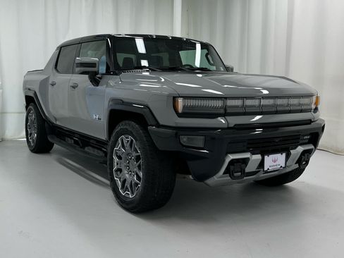 Used 2025 GMC Hummer EV 3X AWD/4WD image 1