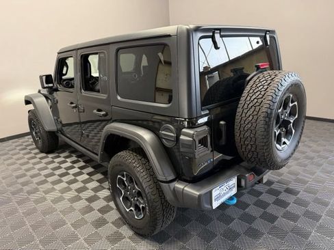 Used 2022 Jeep Wrangler Unlimited Rubicon 4xe w/ Cold Weather Group AWD/4WD image 9