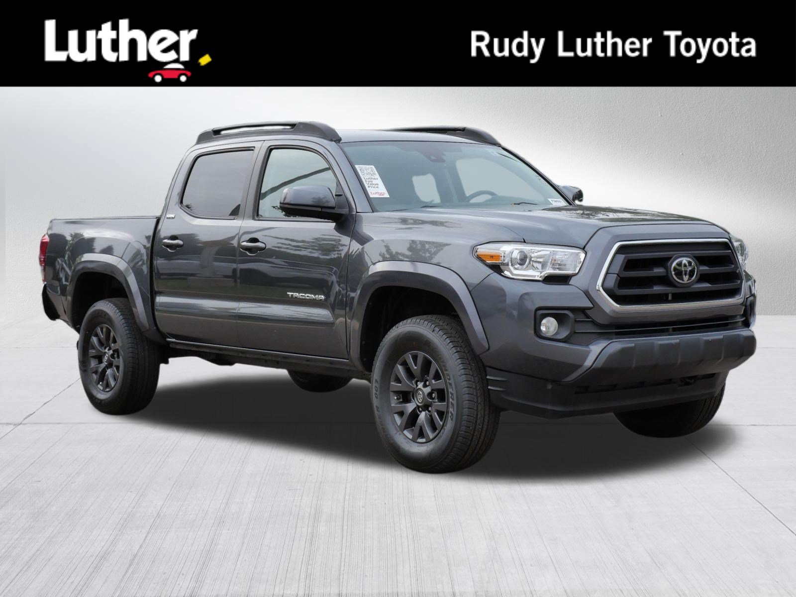 Certified 2020 Toyota Tacoma SR5 AWD/4WD image 1