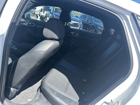 Used 2023 Honda Civic Sport image 10