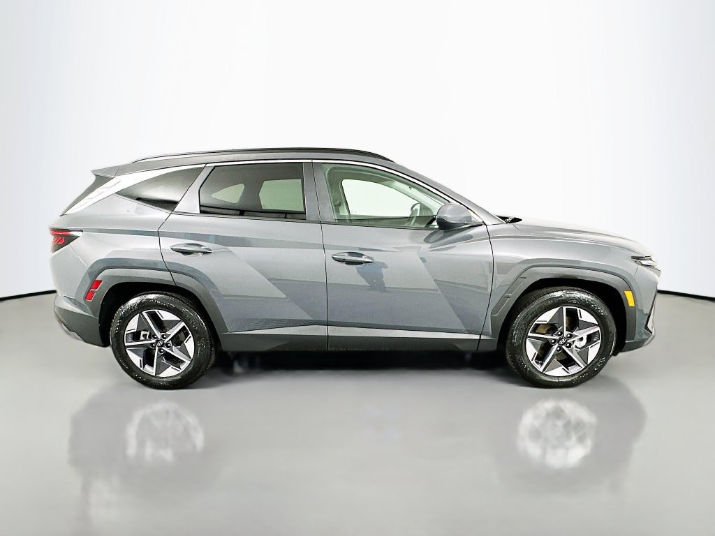 Certified 2026 Hyundai Tucson SEL Plus FWD image 4