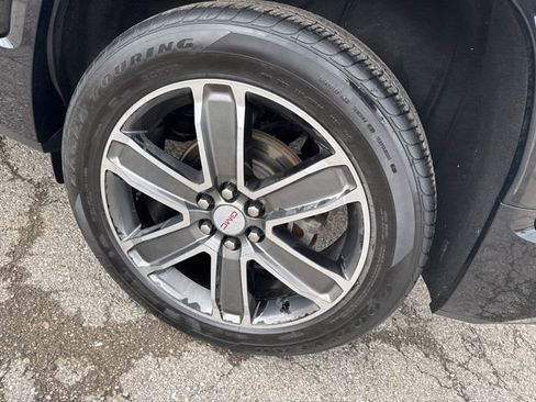 Used 2019 GMC Acadia Denali AWD/4WD image 19