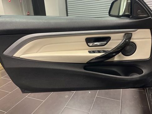 Used 2018 BMW 430i xDrive Convertible image 13