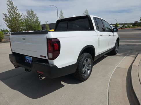 New 2025 Honda Ridgeline TrailSport image 5