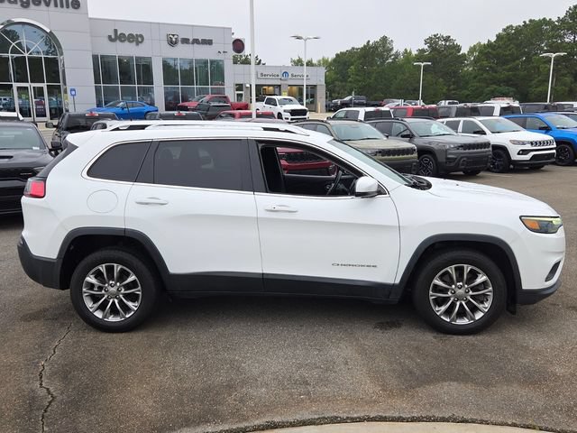 Used 2021 Jeep Cherokee Latitude Plus FWD image 22