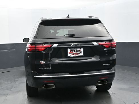 Used 2023 Chevrolet Traverse Premier image 5