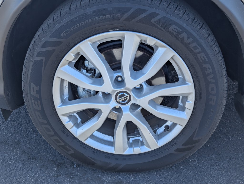 Used 2022 Nissan Rogue Sport SV w/ Technology Package AWD/4WD image 13
