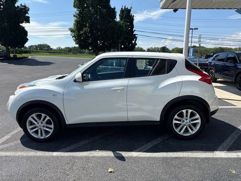 Used 2013 Nissan Juke S FWD image 12