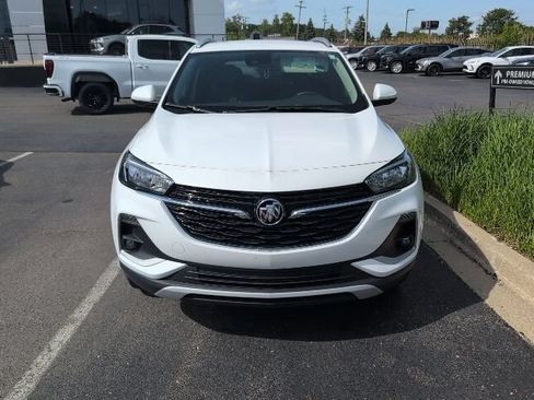 Used 2023 Buick Encore GX Select w/ Safety Package II AWD/4WD image 2
