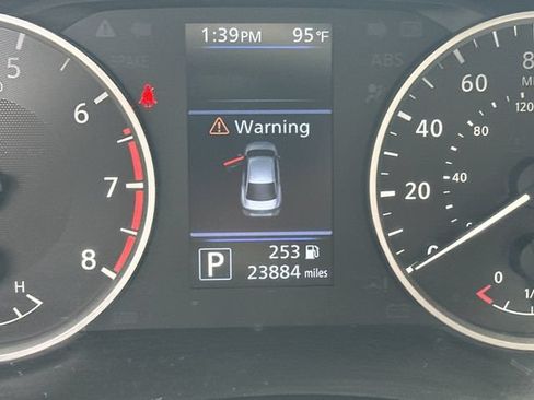 Certified 2025 Nissan Sentra S FWD image 23
