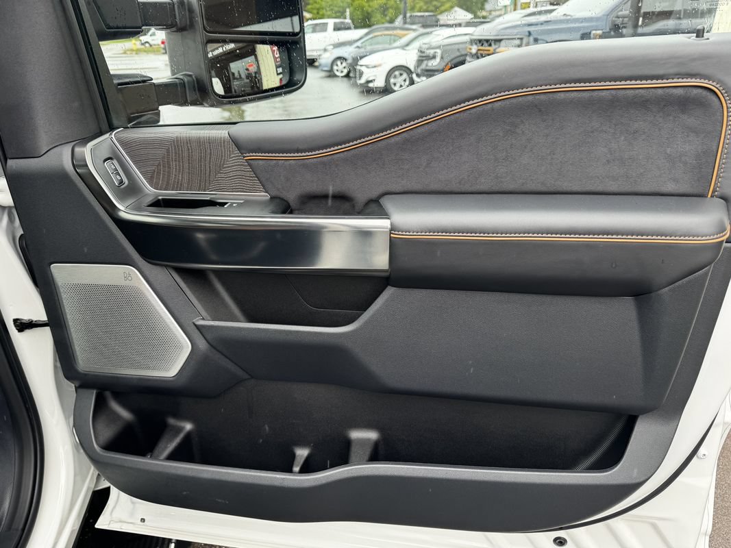 Used 2024 Ford F450 Platinum w/ Camper Package AWD/4WD image 33