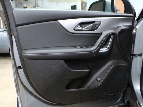 Certified 2024 Chevrolet Blazer LT w/ Convenience Package image 15