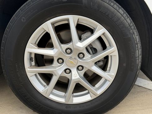 Used 2022 Chevrolet Equinox LT image 8