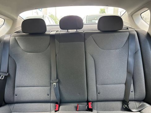 Used 2025 Kia K4 FWD image 39