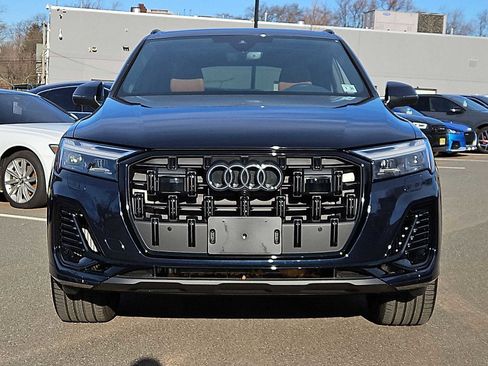 Certified 2025 Audi Q7 3.0T Premium Plus w/ Premium Plus Package image 29